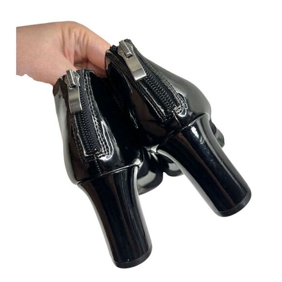 Life Stride Boots Size 6.5 Black Microsuede Cushioned Ankle Booties NEW - Picture 5 of 9